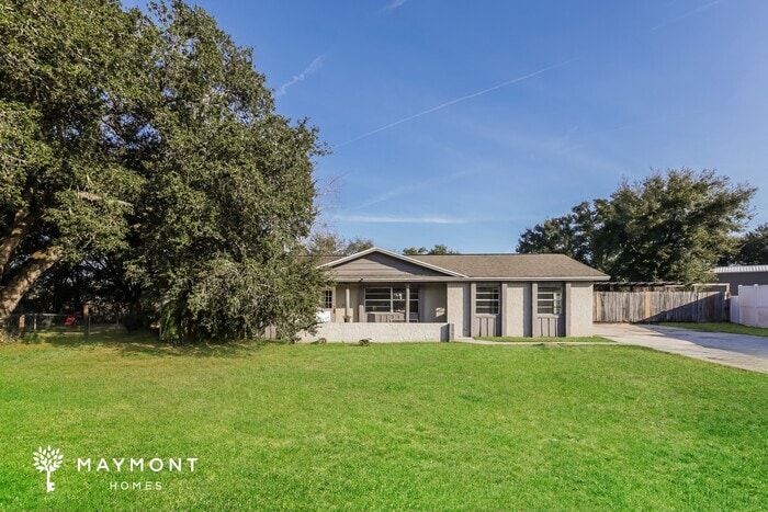 Photo - 1234 Durham Dr