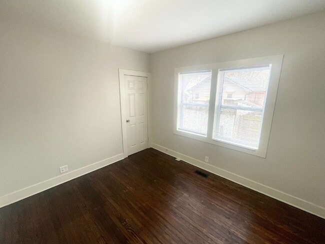 Photo - 3 Bedroom with Central AC