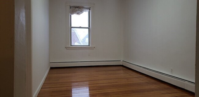 Photo - 17 Princeton St Unit 3