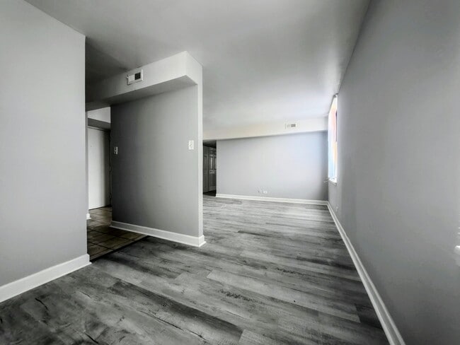 1840 S Karlov Ave Unit 3