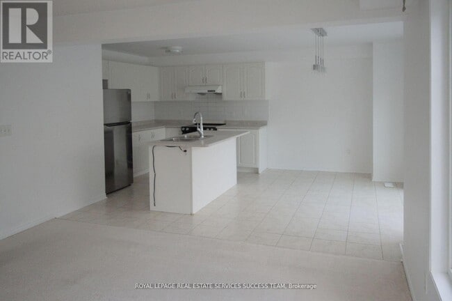 Photo - 1129 Beneford Rd