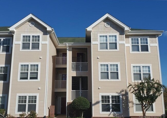 Building Photo - 3346 Harbour Pointe Pl