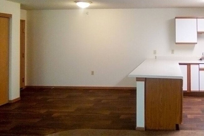 Photo - Pheasant Hollow Apartments