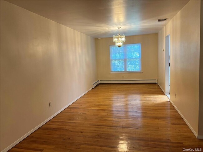 32 Hammond Rd