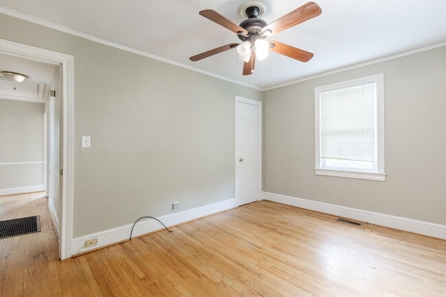 Photo - 119 Merrilat Ave