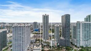 Building Photo - 1750 N Bayshore Dr Unit 5407