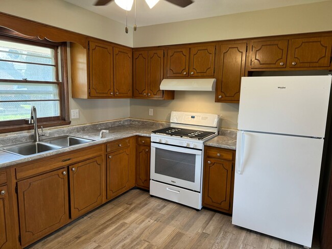 Photo - 1506 Maryland Ct