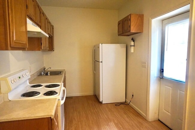 Photo - 39 Lehman St Unidad C