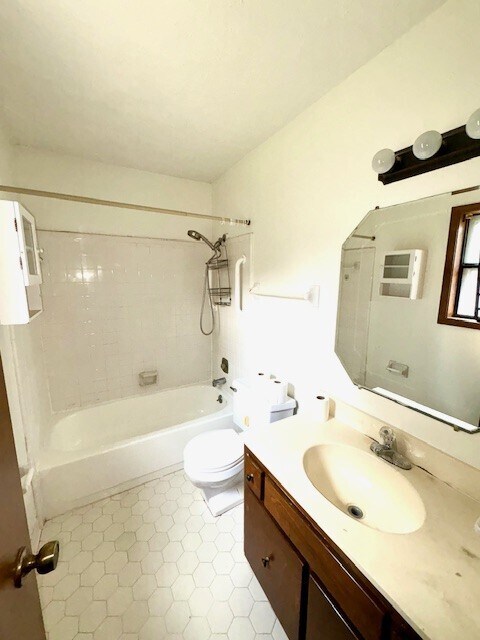 Photo - 7871 Carol Elaine Cir
