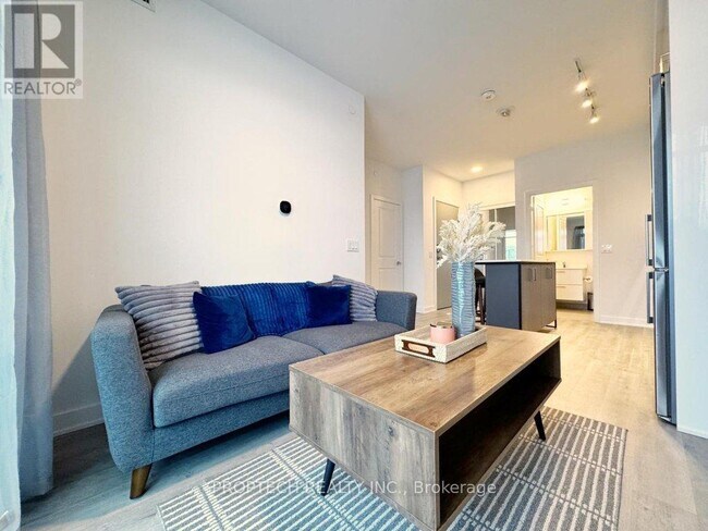 Photo - 50 Upper Mall Wy Unit 628