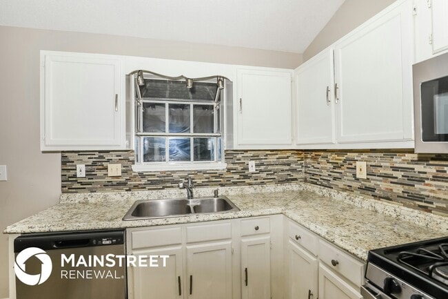 Photo - 1590 Glynn Ct