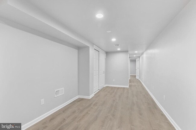 Photo - 69 Slocum St