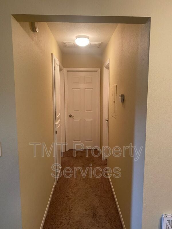 Photo - 3715 Tallyho Dr