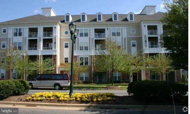 Building Photo - 100 Watkins Pond Blvd Unit 104 Rental