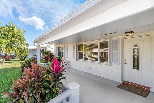 Photo - 2096 SW 13th Ter