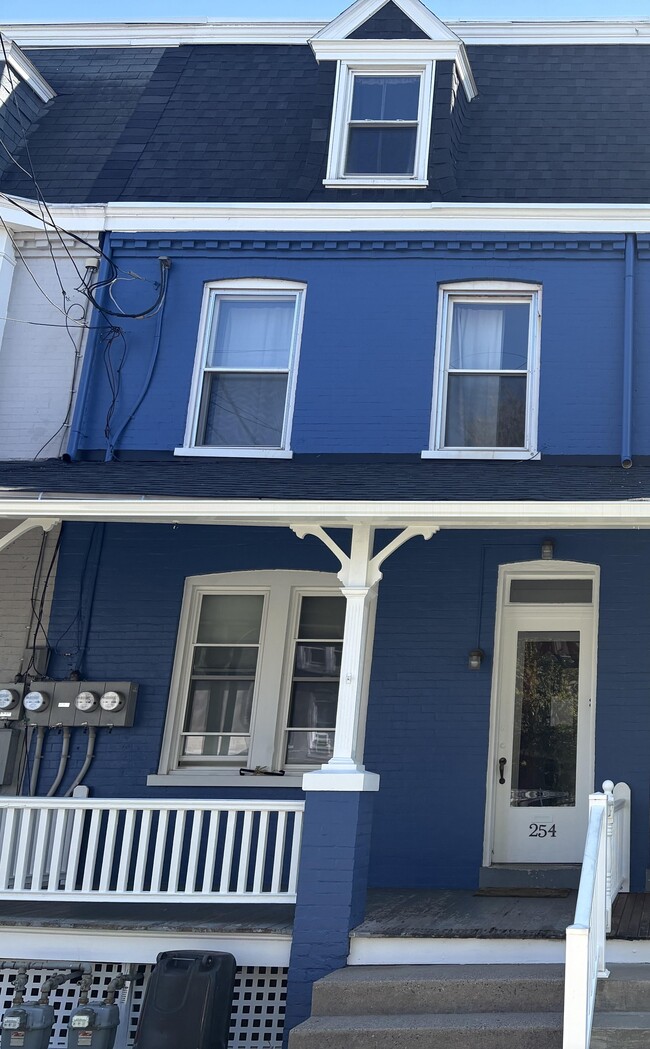 Photo - 254 E Ross St Unit 2
