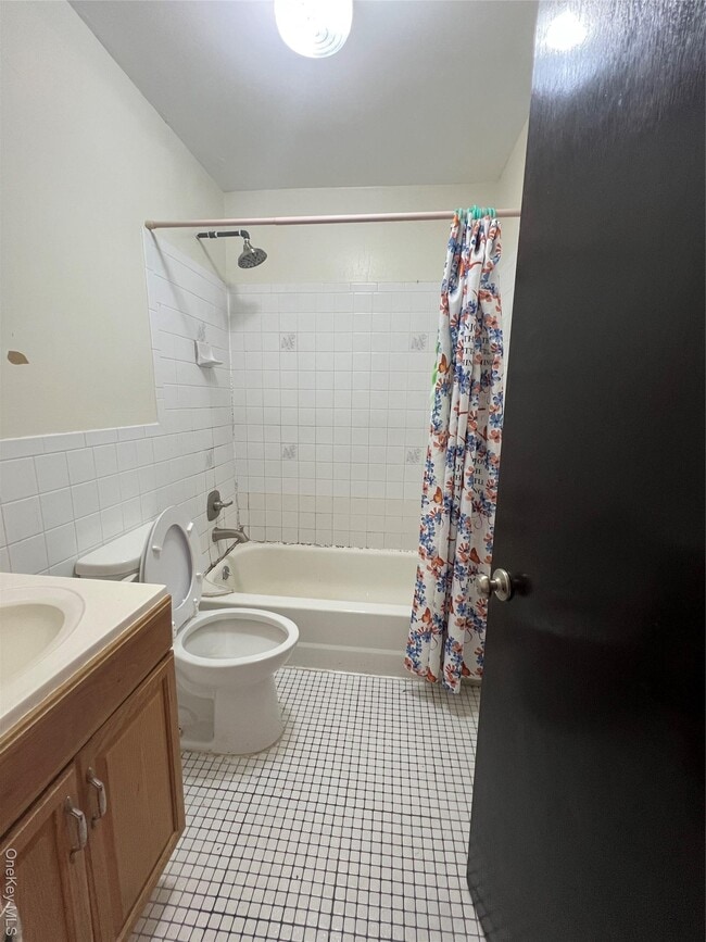 Photo - 146-45 Tuskegee Airmen Way