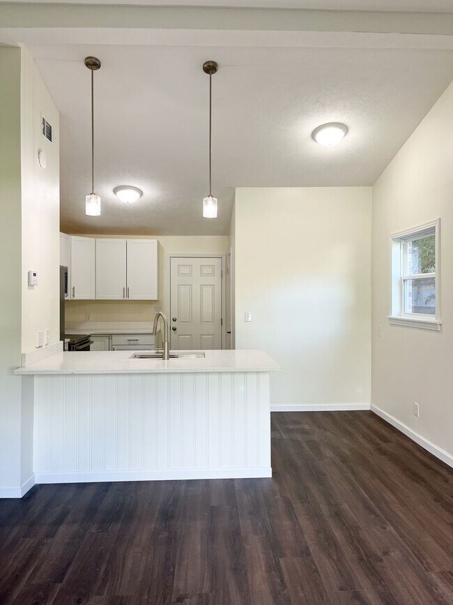 Photo - Northwood Duplex Unit 1604 NWood