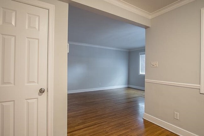 Photo - 3780 Cardinal Ave