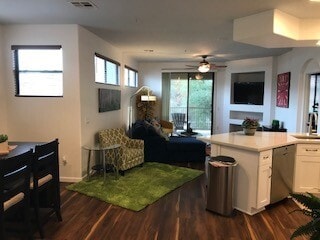 Building Photo - 705 W Queen Creek Rd Unit 2218