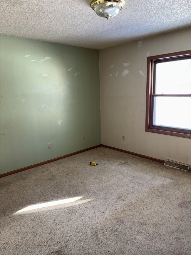 Photo - 308 W Elm St