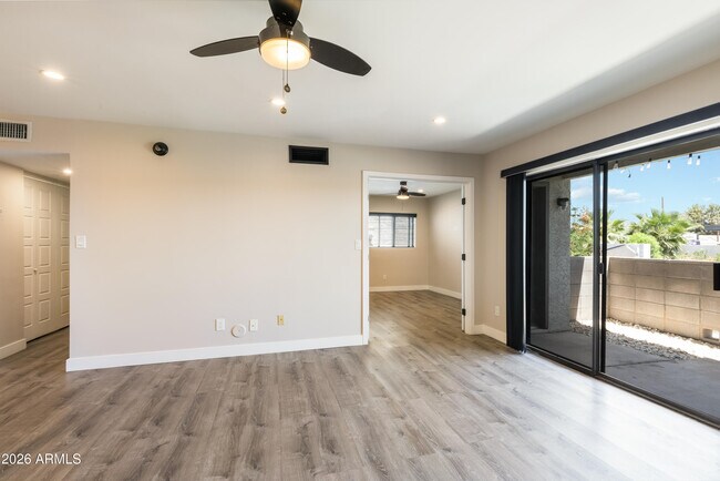 Photo - 6480 N 82nd St Unit 1123