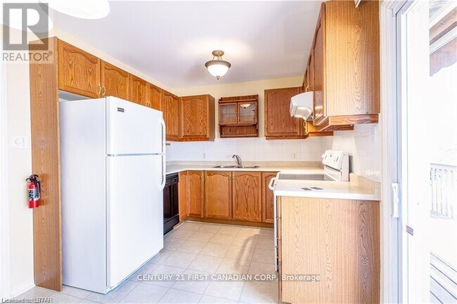 Photo - 293 Blue Forest Dr