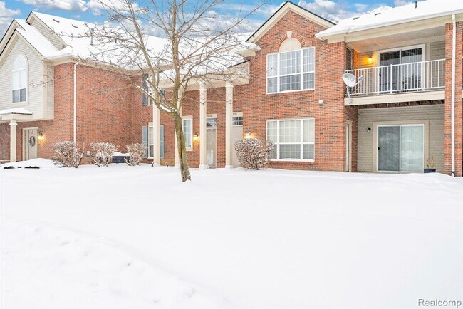 Photo - 8208 Chesapeake Cir