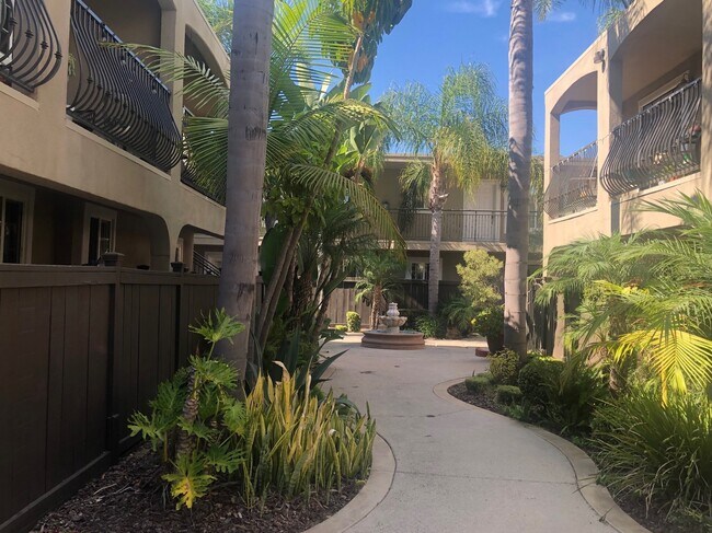 Photo - 4655 Ohio St Unit 9