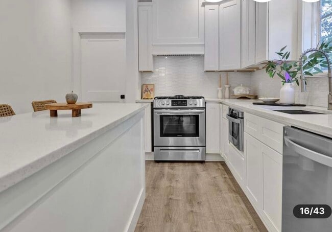 Photo - 1505 36th St N