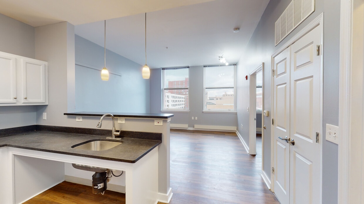 Photo - St James Place Apartments