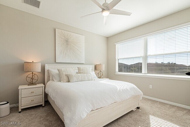 Photo - 9402 Pocida Ct Unidad 201