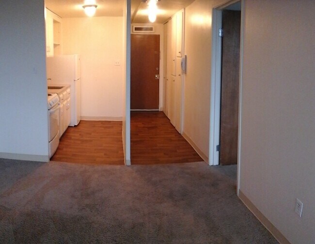 Photo - 1750 S Federal Blvd