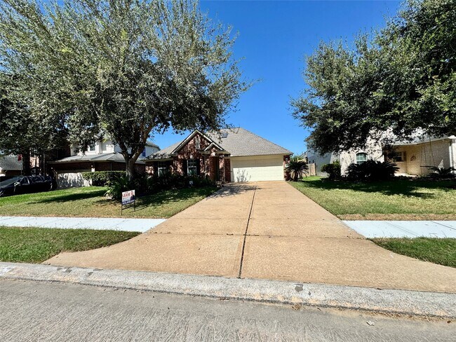 Photo - 7617 Waterlilly Ln