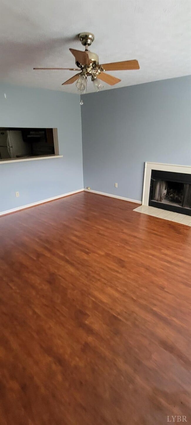 Photo - 112 Montview Forest Dr