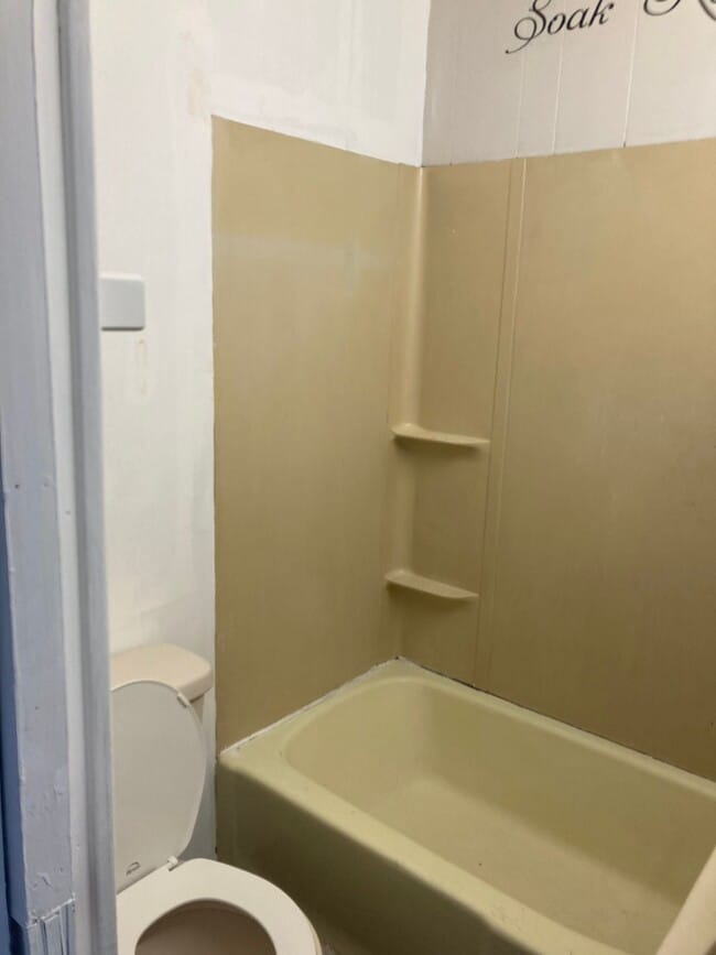 Photo - 244 N Vine St Unidad 2