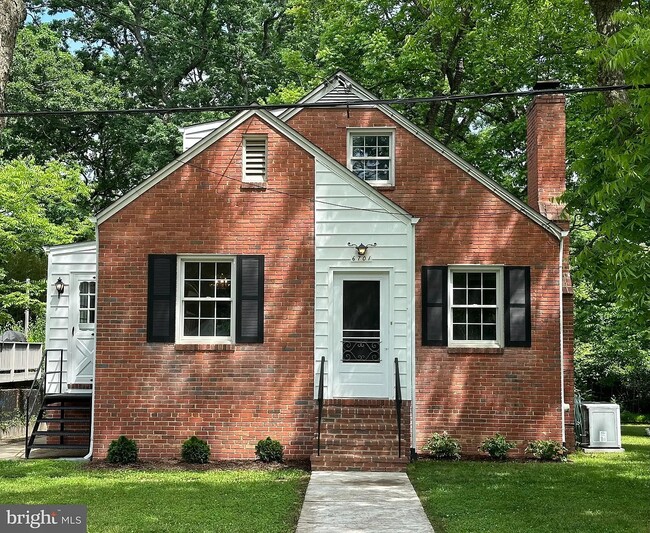 Building Photo - 6701 Rhode Island Ave Rental