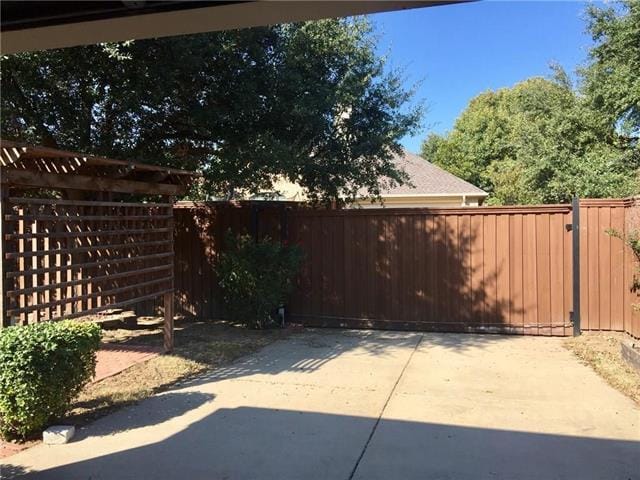 Photo - 9410 Shirland Ln