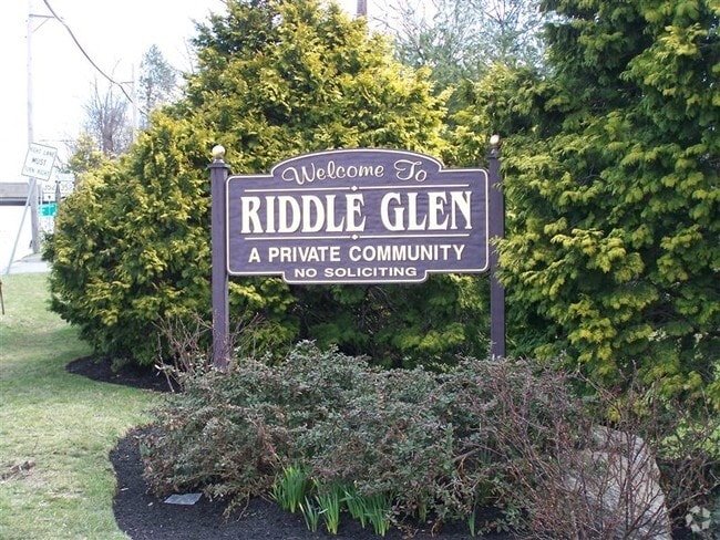 Building Photo - 1016 W Baltimore Pike Unit A10 Rental