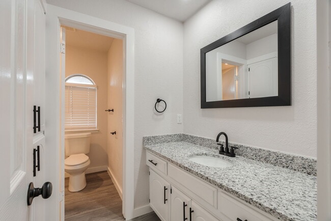 Photo - 2704 NW 115th St