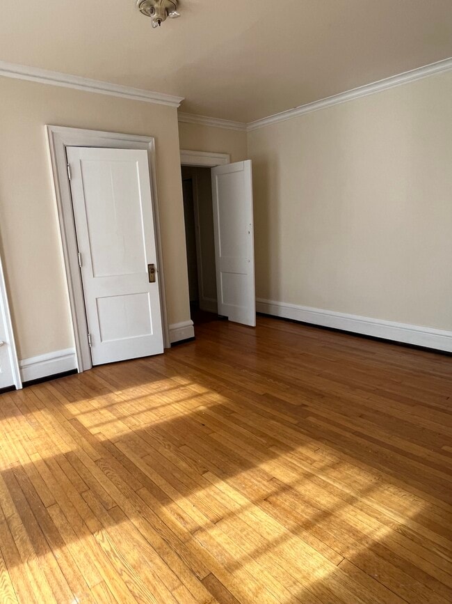 Photo - Plymouth Apartments