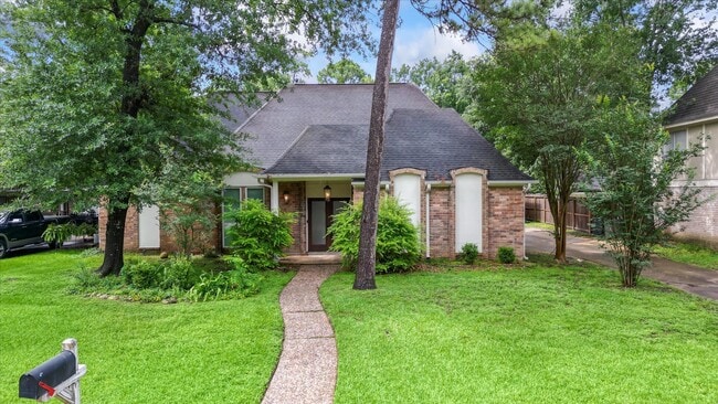 Building Photo - 12015 Fawnview Dr