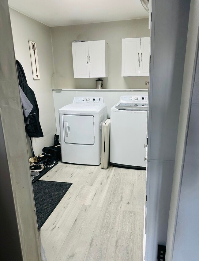 Building Photo - 401 Ferree St Unit Apt 1