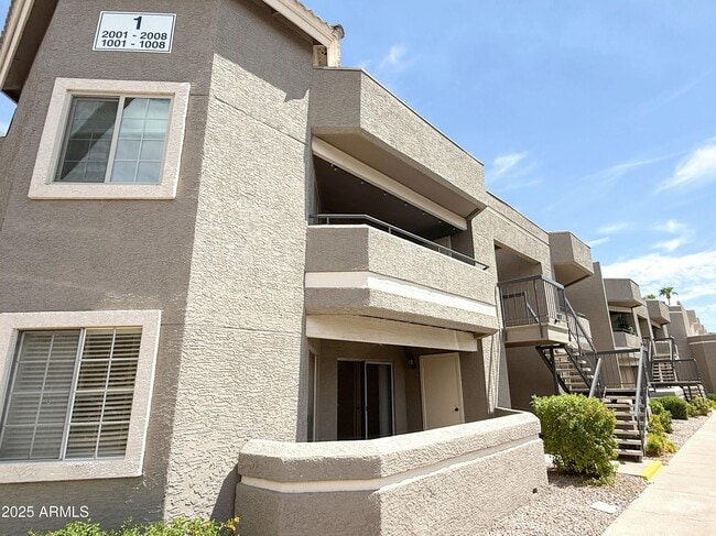 Building Photo - 1720 E Thunderbird Rd Unit 1001