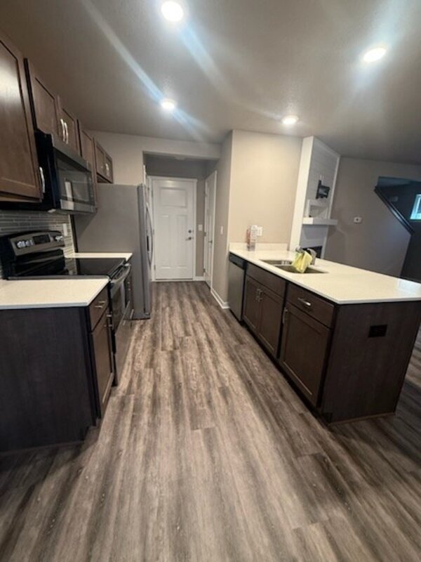 Photo - 768 NE Macey Way