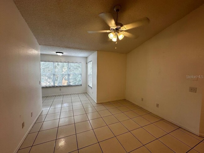 Photo - 4528 Commander Dr Unit 2034