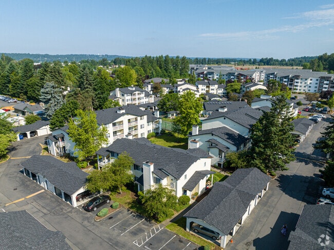 Building Photo - Mallard Pointe at Riverbend Rental