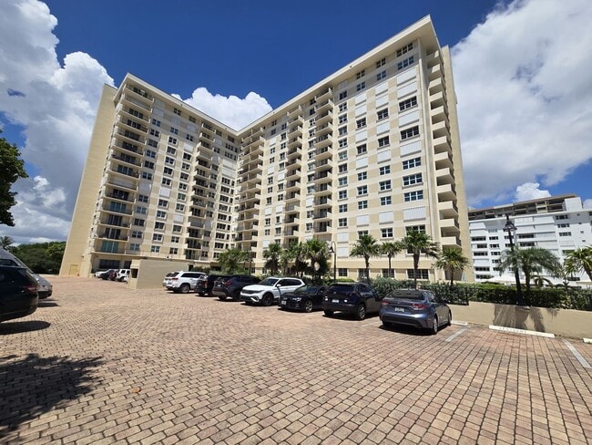 Building Photo - Live the High Life - Ocean Views on the 11... Rental