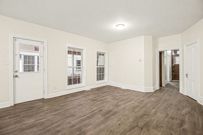 Photo - 145 S Pitt St Unidad 145 S Pitt St Apt 1 Fl