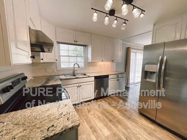 Photo - 68 Wake Robin Wy